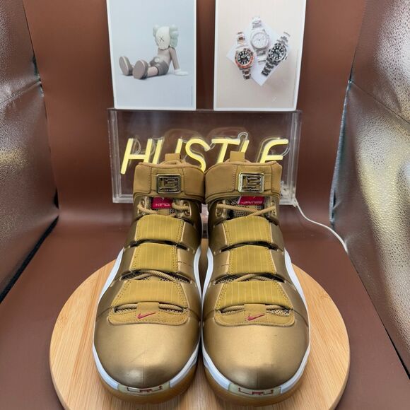 Nike Zoom Lebron 4 (2007) All-Star IV Metallic Gold/White-Varsity Red SZ 11 - Picture 3 of 12